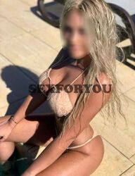 חושקת פלרטטנית