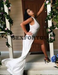 כיף, אוהבת מגוון, עם רגליים דקיקות