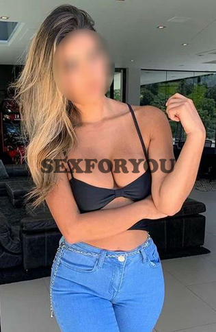 רך, יש לו חיוך יפה