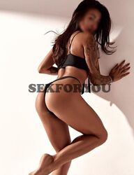 חם וחיוני יש שדיים חצופים