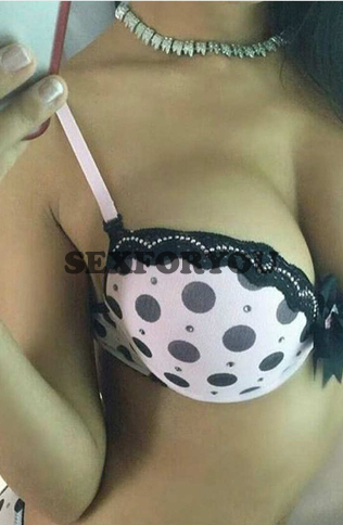 מקסימה, אישה אמיתית, מחפש חבר
